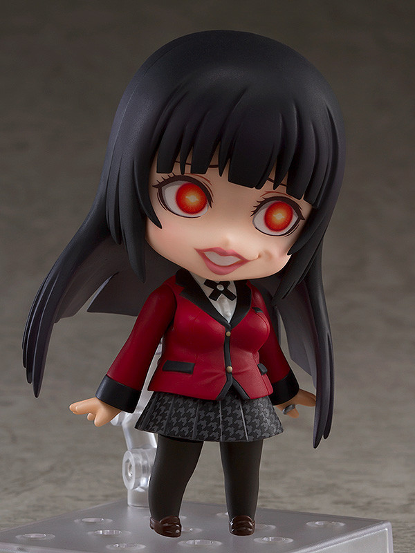 crunchyroll figurine