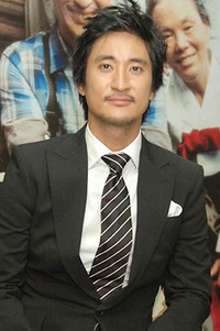 Hyun Joon Shin 