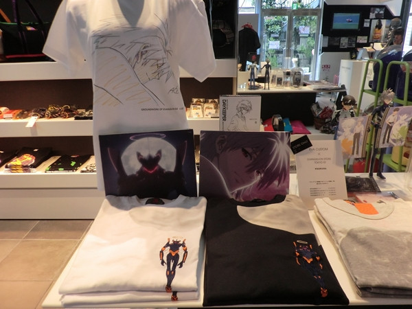 Crunchyroll - FEATURE: Evangelion Store Tokyo-01 Photo Report: 1st Floor