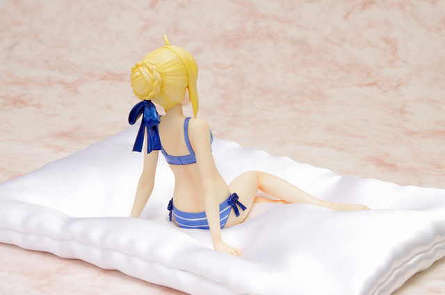 Crunchyroll - Four Sabers Team Up for Lingerie Style 