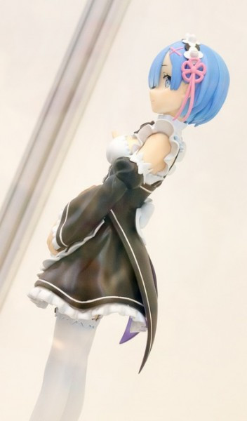 crunchyroll rem figure