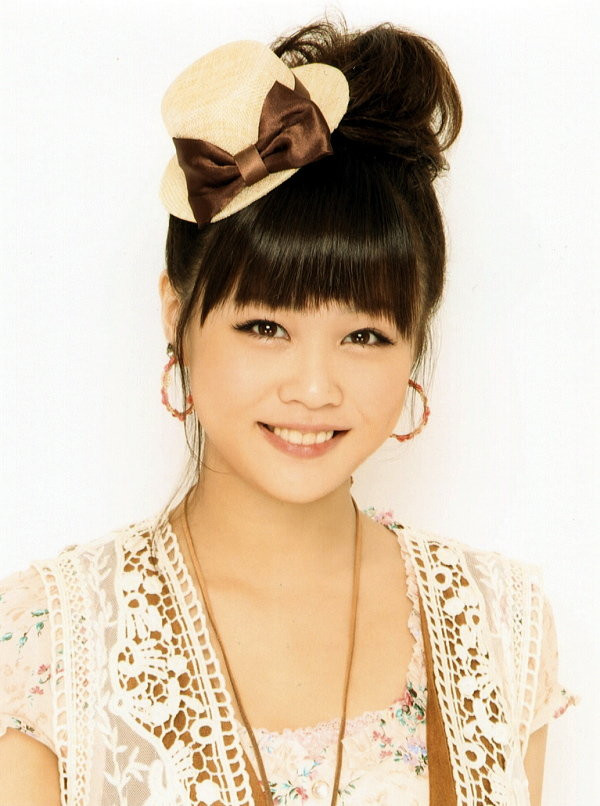 Niigaki Risa was selected from Love Audition 21 to join Morning Musume as a 