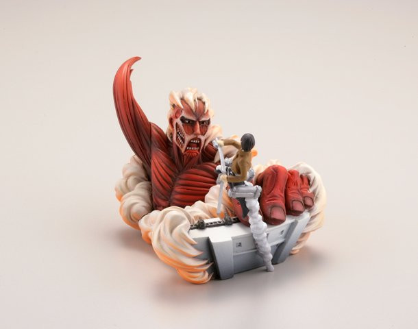 attack on titan capsule toy