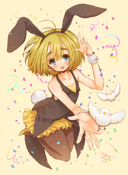 Crunchyroll - "Attack on Titan" Joke Inspires Bunny Girl Armin Fan Art