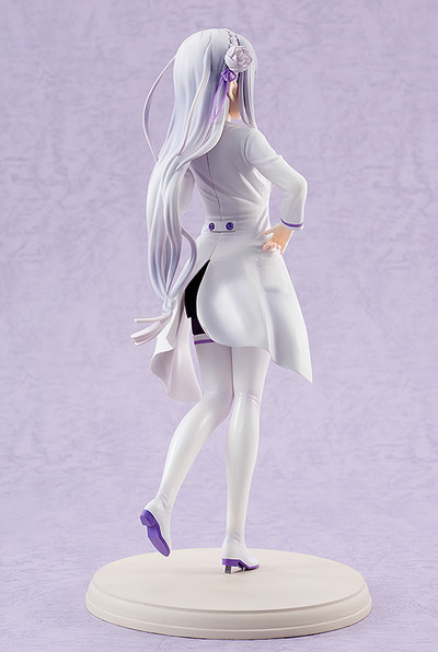 Crunchyroll - Get Schooled with New "Re:ZERO" Emilia Figure