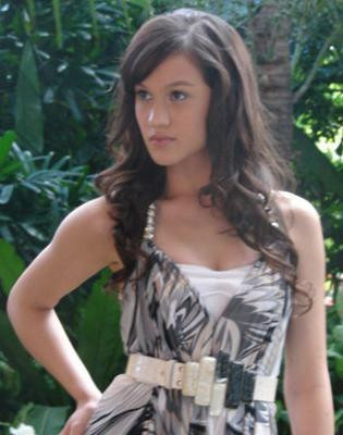 leighton meester nationality