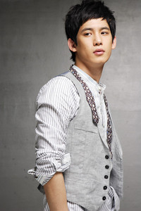 Ki Woong Park