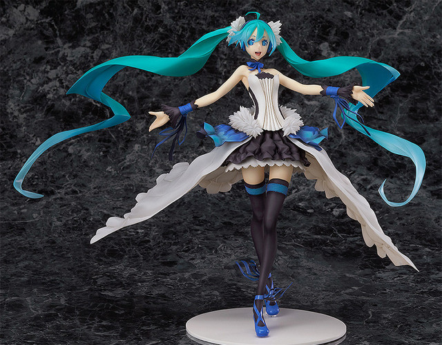 7th dragon miku figure