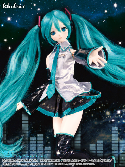 Crunchyroll - 60 cm Tall "Hatsune Miku Dollfie Dream" Doll Details