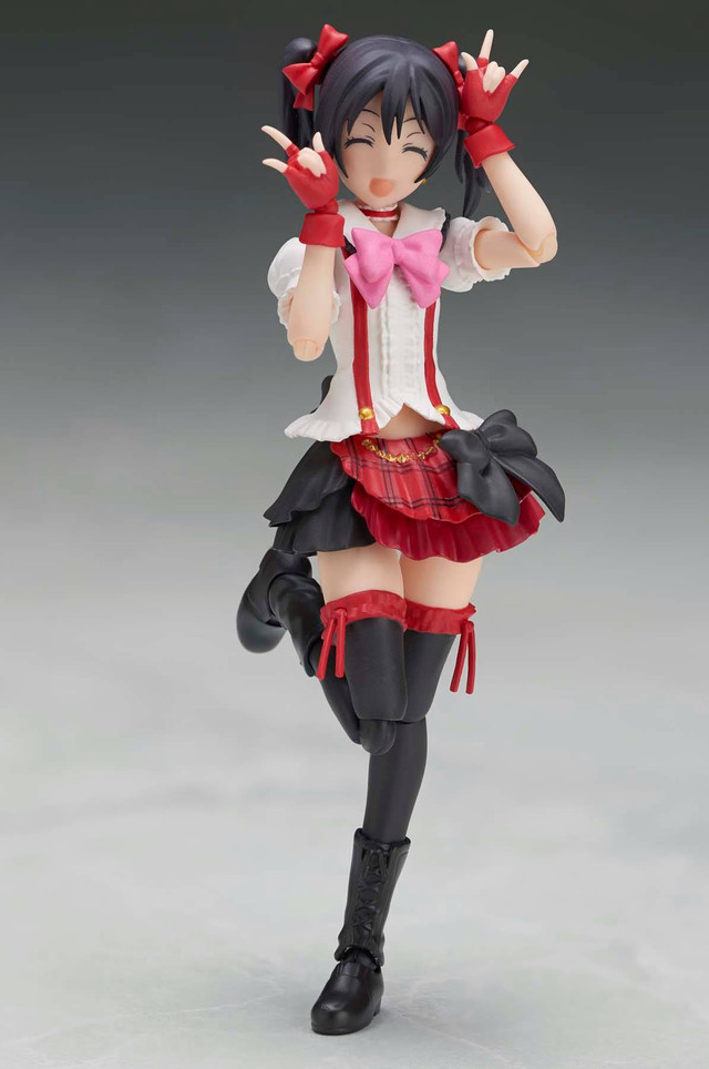 Crunchyroll - Nico Nico Nii~! The "Love Live!" Nico Yazawa Figuarts