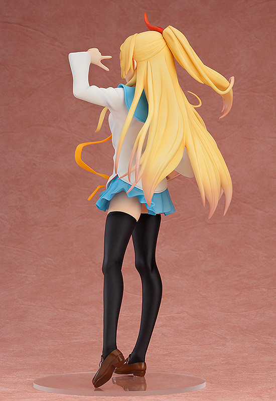 chitoge bunny figure