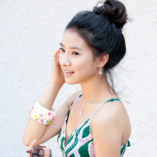 Prettiest Asian Actresses 17