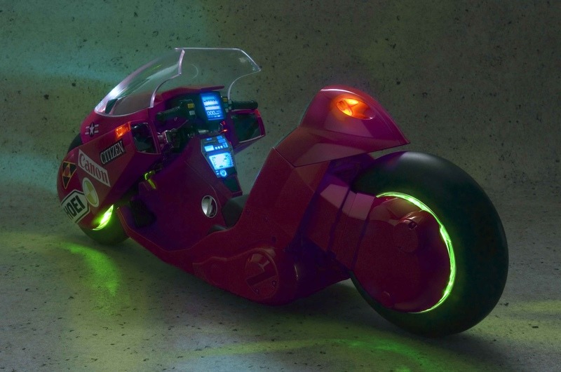 Kaneda's bike (lighting up)