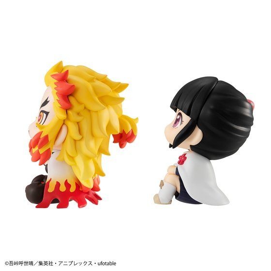 Kyojuro and Kanao Look-Up Figures