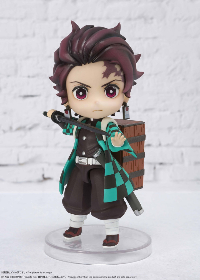 tanjiro figure crunchyroll