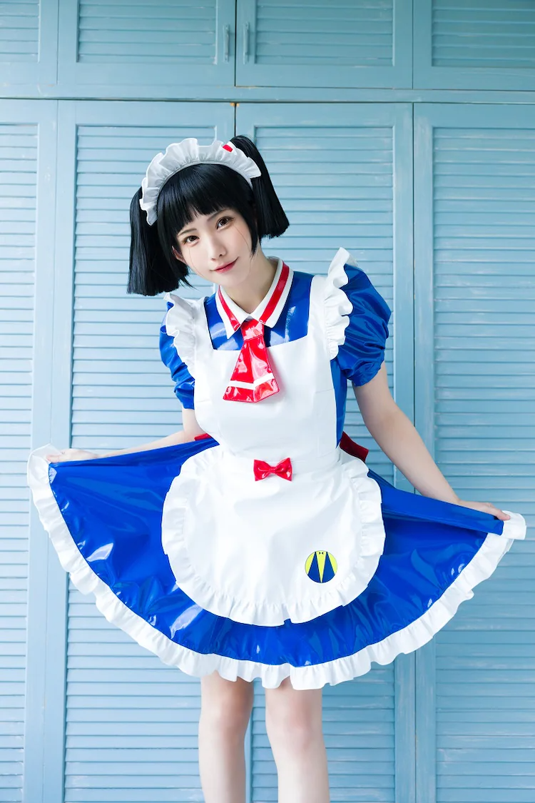 Cosplayer Enako as Roboco