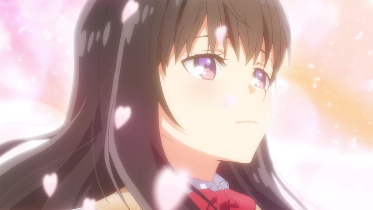 Umgeben von fallenden Kirschblüten schaut Miharu Ayase wehmütig in die Ferne in einer Szene aus dem kommenden TV-Anime Seirei Gouseki: Spirit Chronicles.