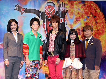 Crunchyroll - Meet Kamen Rider Wizard