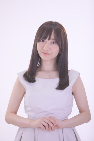Official agency photo of Miho Arakawa