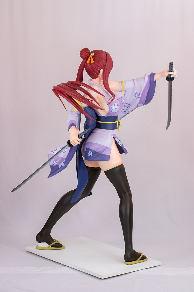 erza scarlet bunny statue