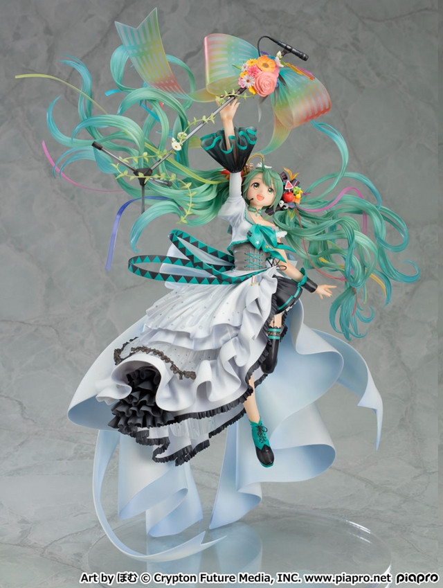 hatsune miku anniversary figure