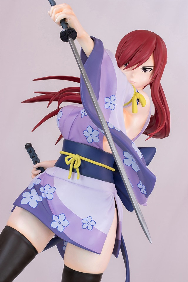 erza scarlet nude figure