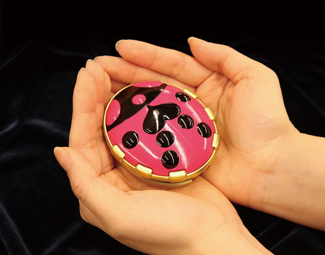 Crunchyroll - JoJo Cosmetics Will Give You a Stand-Out Look