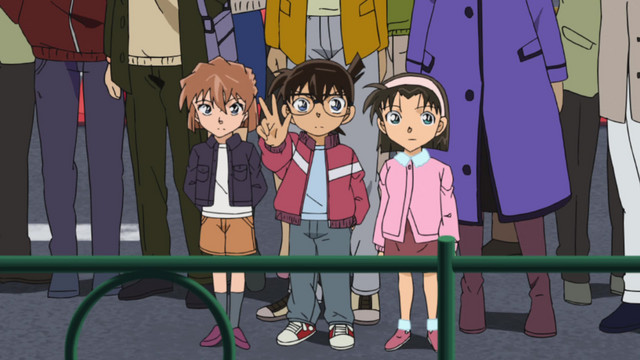 Case Closed Detective Conan Episode 930 The Woman Standing In The Window Part Two Watch On Crunchyroll