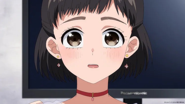 Hiyori Suzumi errötet, während sie sich in einer Szene aus der kommenden Heldin Tarumono schick anzieht!  ~Kiraware Heroine to Naishou no Oshigoto~ TV-Anime.