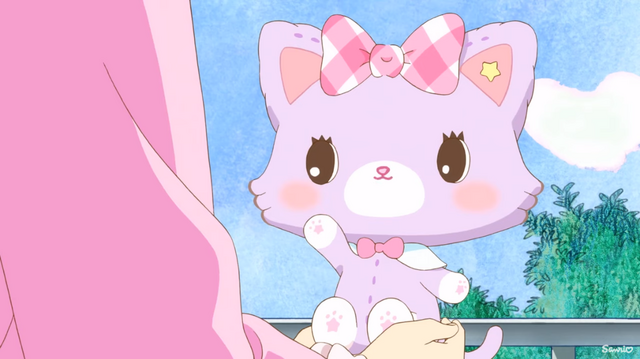 After falling down from the sky, Mew introduces herself to Yume Hinata in the upcoming Mewkle Dreamy TV anime.