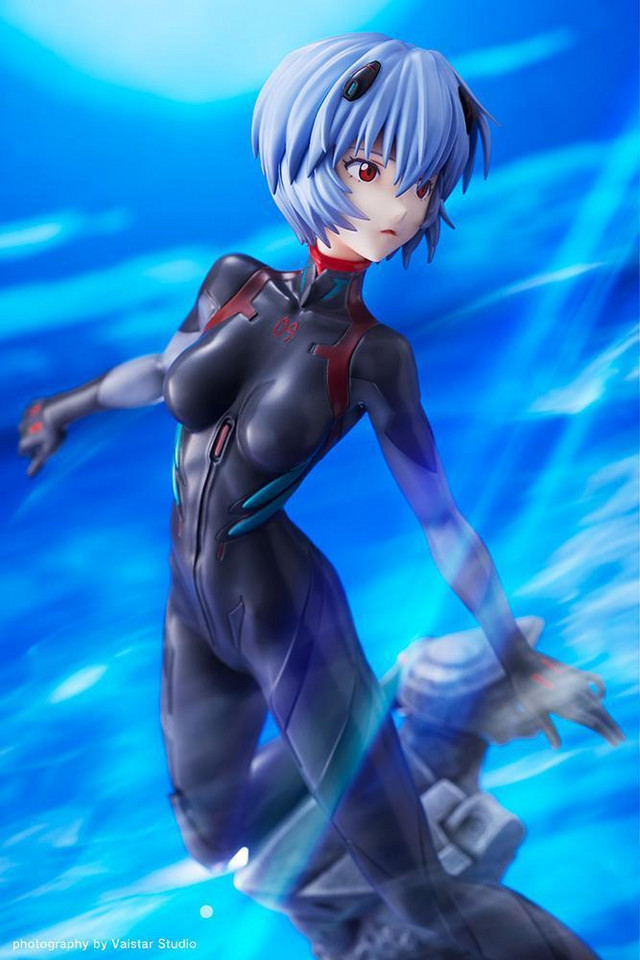 Rei Ayanami Q Plugsuit Version figure