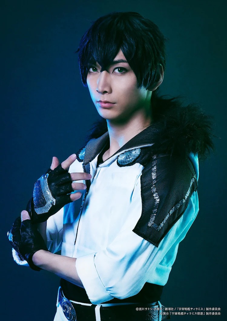 A promotional image of actor Kentarō Menjō in full costume and makeup as his character, Subaru Ichinose, from the upcoming third stage play adaptation of Space Battleship Tiramisu.