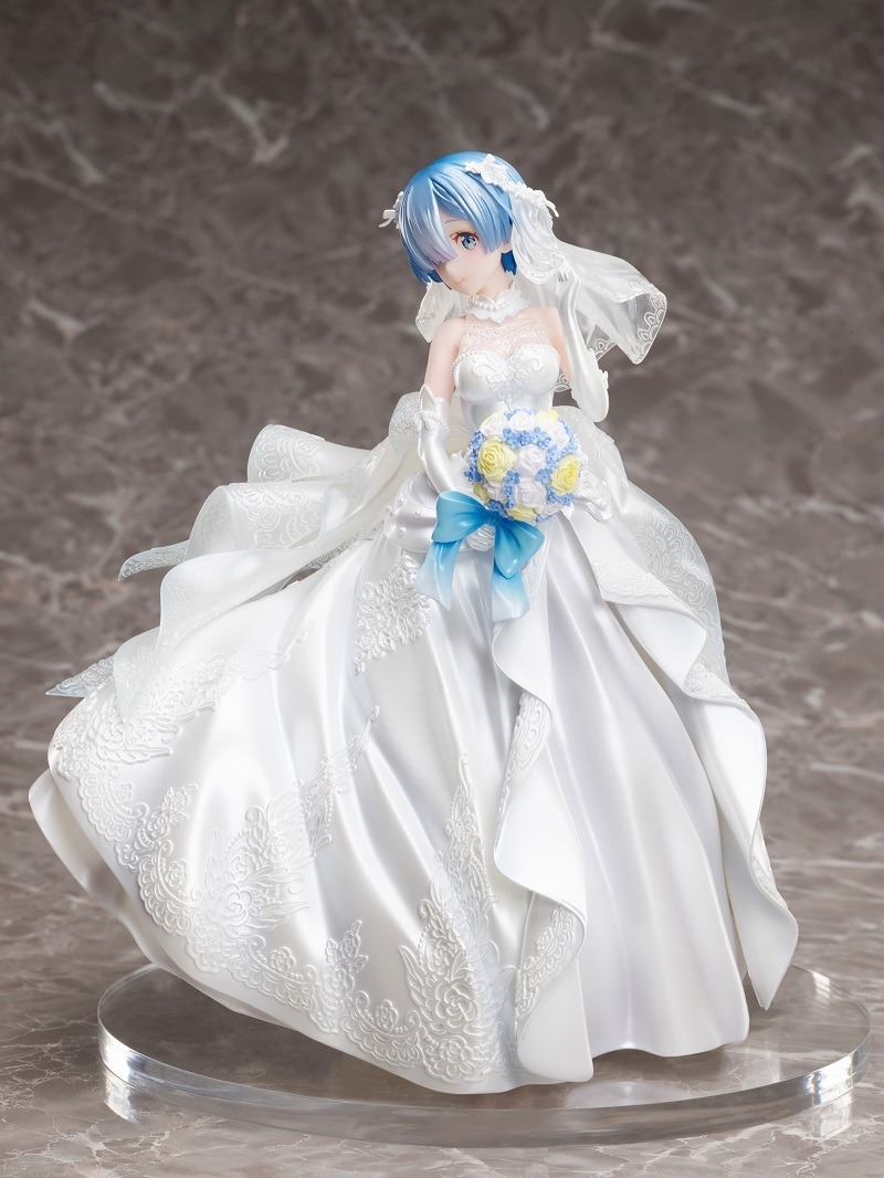 Rem Bridal figure - 3/4 front