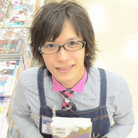 Crunchyroll - VIDEO: Meet Anime Goods Store's Hotaku Male Clerk