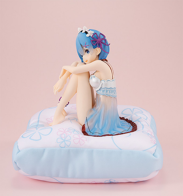 rem re zero lingerie