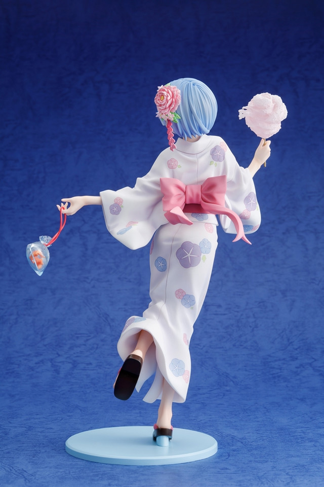 crunchyroll rem figure