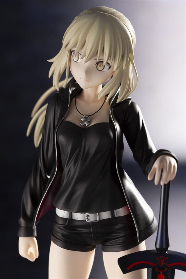 saber alter casual figure