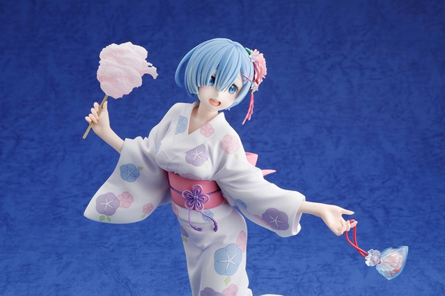 Crunchyroll ReZero Heroine Rem Figure in Cute Yukata