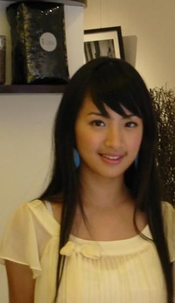 Crunchyroll Forum Top Short Haired Looks Awesome Celebrities