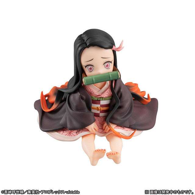 sitting nezuko figure