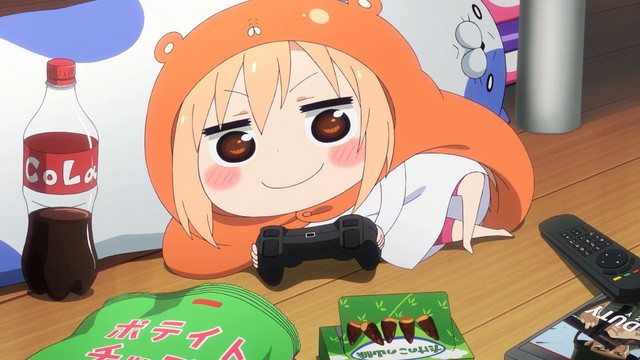 Umaru Doma turns into a complete couch potato in a scene from the Himouto! Umaru-chan TV anime.