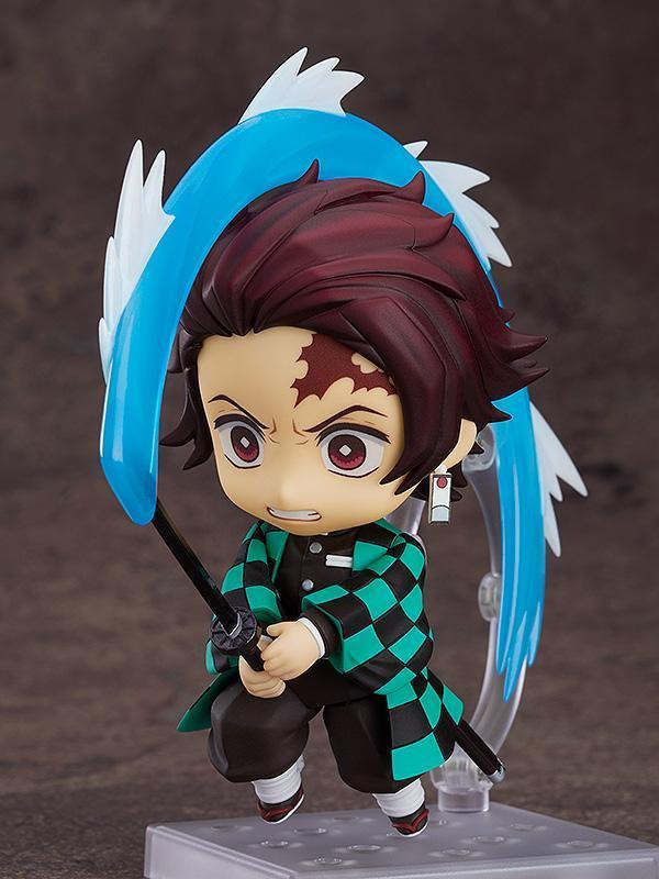 tanjiro figure crunchyroll