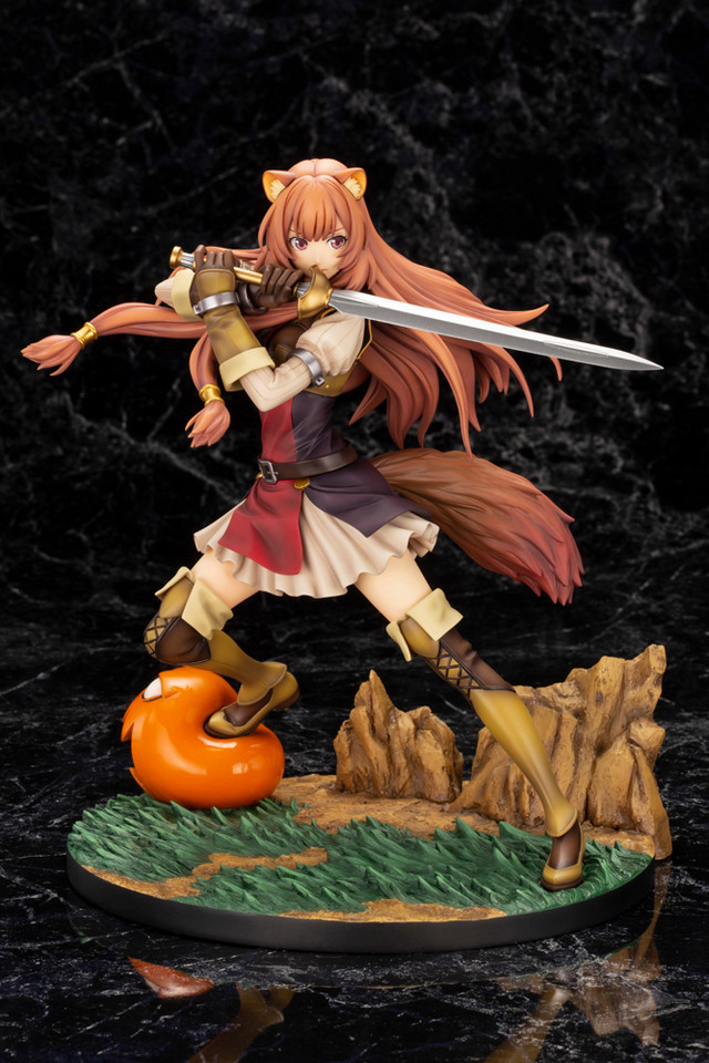 crunchyroll raphtalia figure