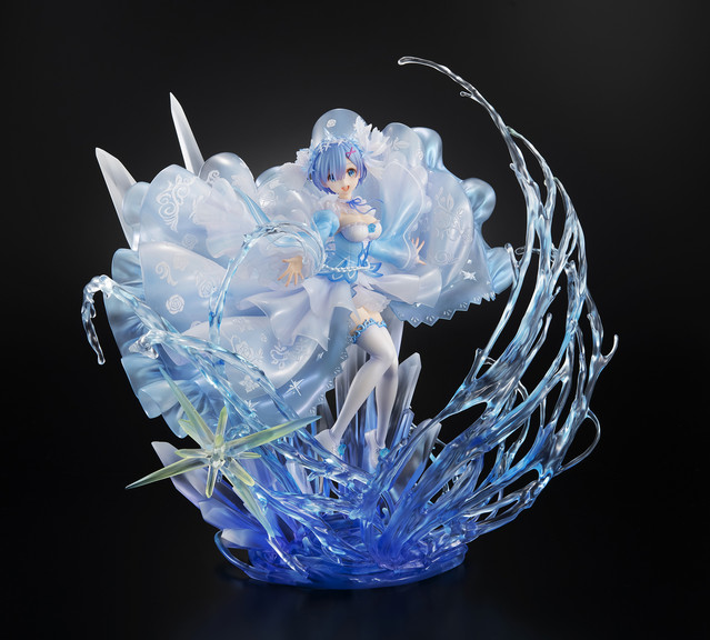 emilia crystal figure