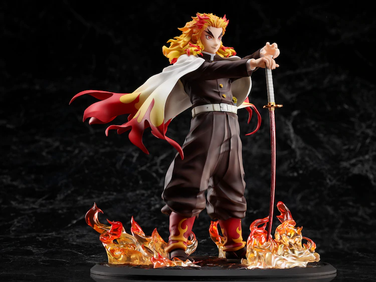 Demon Slayer Rengoku figure: Side