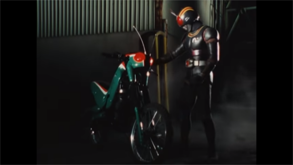 kamen rider black and his bike 2