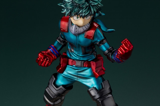 Crunchyroll - My Hero Academia Deku Becomes Metallic with "HERO FES