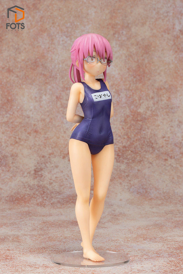 miku nakano swimsuit figure