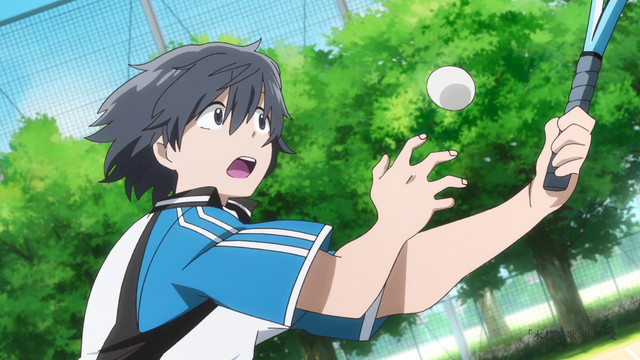 Nao Tsukinose fails to field a tennis ball in the Hoshia no Sora TV anime.