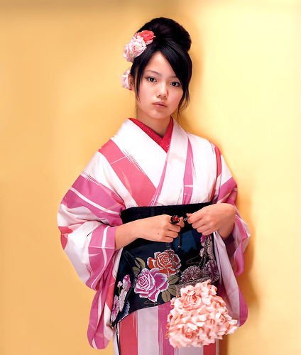Crunchyroll - Forum - Oricon : Best Looking in Kimono - Page 4
